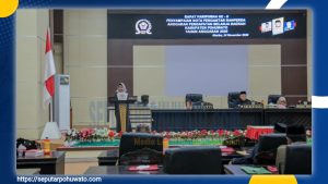 Plt Bupati Suharsi Igirisa Jawab Pandangan Fraksi di Rapat Paripurna DPRD Pohuwato