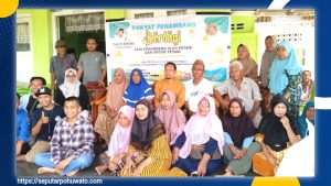 Program Berbagi Penambang Rakyat, Sembako dan Pupuk untuk Petani Taluduyunu Buntulia