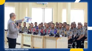 Berikan Pembekalan, Kombes Rudi Hariyanto Ajak Siswa SPN Batudaa Bangun Kerja Sama dengan Masyarakat