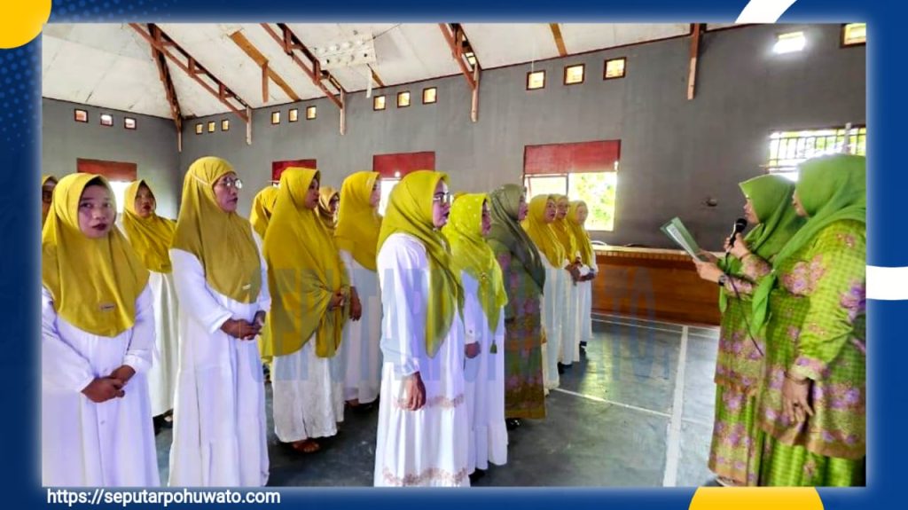 Lantik PAC Muslimat NU Popayato, Ismiati Ahmad Harap Perkuat Syiar Islam dan Kepedulian Sosial