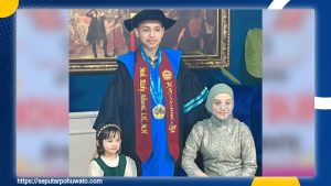 Lulus dengan IPK 3,79, Anggota DPRD Pohuwato Ini Raih Predikat Cumlaude di Universitas Ichsan Gorontalo