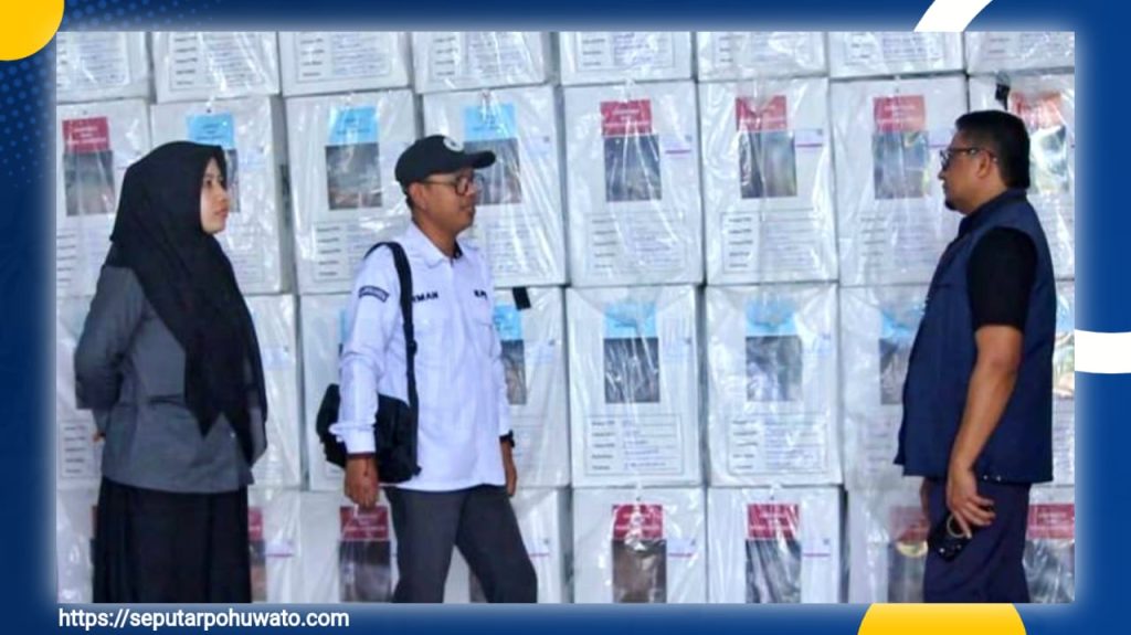 Ketua Bawaslu Gorontalo Kunjungi KPU Pohuwato, Pantau Hasil Rekapitulasi Pilkada Tingkat Kecamatan