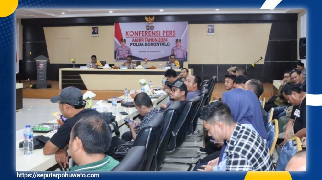 Konferensi Pers Akhir Tahun, Polda Gorontalo Ajak Wartawan Tangkal Hoaks