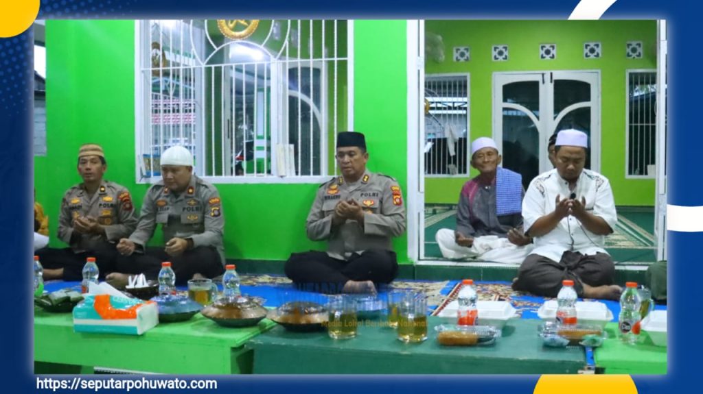 Momen Haru, Kapolres Pohuwato Berbuka Puasa Bersama Masyarakat dan Anak Yatim
