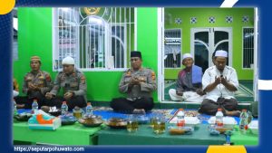 Momen Haru, Kapolres Pohuwato Berbuka Puasa Bersama Masyarakat dan Anak Yatim