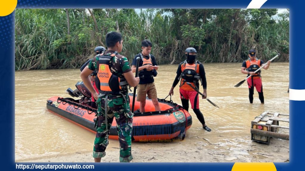 Babinsa Koramil 1313-02/Marisa Bantu Pencarian Dua Anak Tenggelam di Sungai Pasar Tradisional Marisa