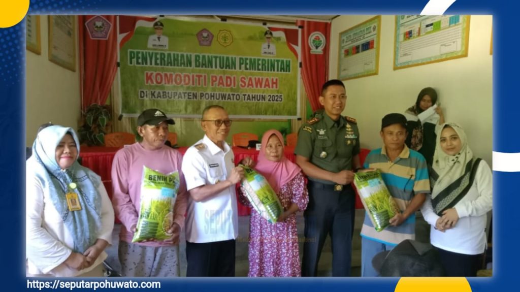 Benih Padi Reguler Tahap I Disalurkan, Dandim 1313/Pohuwato: TNI Siap Akan Terus Mengawal