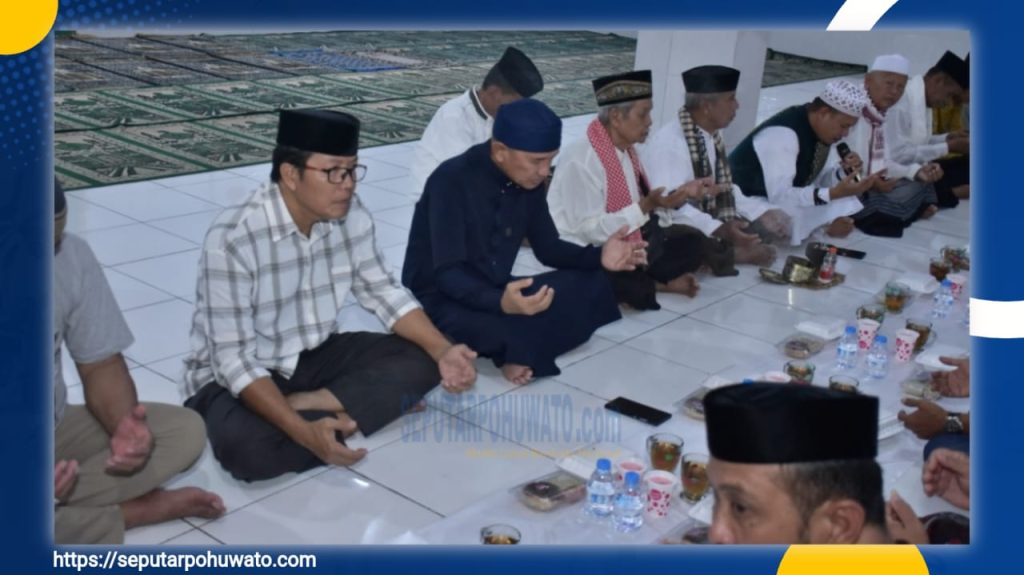 Tradisi Ramadan, Bupati Saipul Mbuinga Laksanakan Giliran Tugas Buka Puasa Bersama di Masjid Al-Munawwarah
