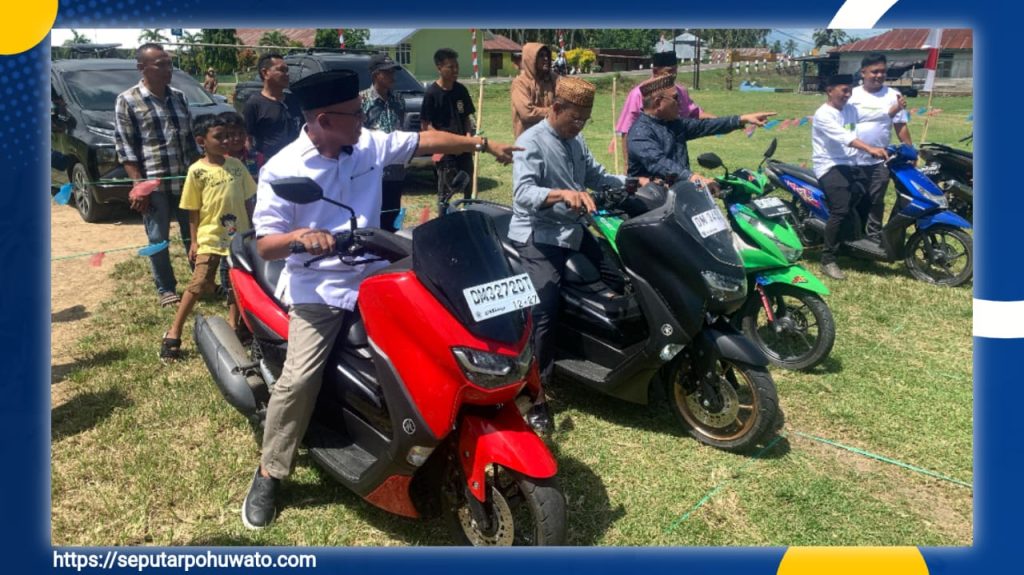 Dari Perayaan Ketupat di Popayato Barat, Wabup Iwan Adam Ikut Lomba Motor Lambat Bareng Warga
