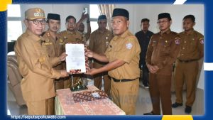 Bupati Saipul Mbuinga Tunjuk Burhan Inaku Moputi sebagai Plt Camat Duhiadaa yang Baru