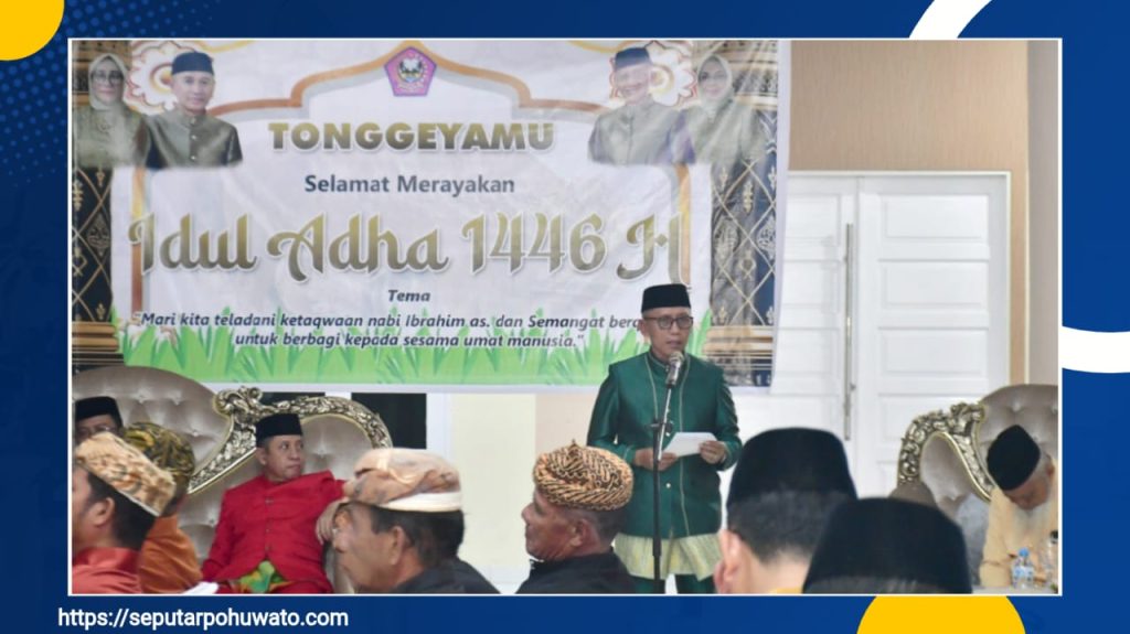 Pimpin Sidang Adat Tonggeyamo, Wabup Iwan Adam: Semoga Idul Adha Tahun Ini Penuh Kebersamaan dan Khidmat