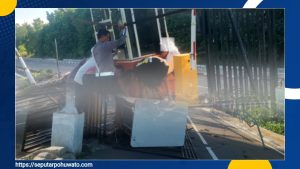 Ngantuk Saat Nyetir, Remaja 18 Tahun Tabrak Loket Pantai Pohon Cinta