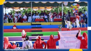 Bunda PAUD Pohuwato Deklarasikan Wajib Belajar 13 Tahun di Festival Pantai Pohon Cinta