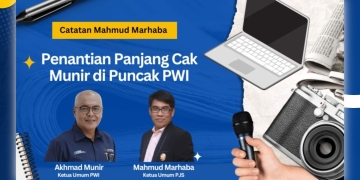 Akhmad Munir Ketum PWI Terpilih periode 2025-2030 bersama Ketum DPP PJS Mahmud Marhaba.