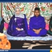 Foto: Camat Marisa, Usman Hadis Bay, S.H, bersama istri Rosdiana Talib, S.Pd, menjalani prosesi adat Moloopu di Rumah Dinas Camat Marisa, Minggu (12/10/2025).