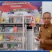Asisten Pemerintahan dan Kesra Sekretariat Daerah Kabupaten Pohuwato Hi. Arman Mohamad, S.Pd.I., M.Si, saat berkunjung ke Perpustakaan membaca buku. (Foto: SeputarPohuwato.com)