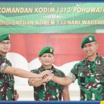Acara serah terima jabatan Dandim 1313/Pohuwato dari Letkol Inf Madiyan Surya, kepada Letkol Arm Fiat Suwandana, di Makorem 133/NW. (Kaleb)