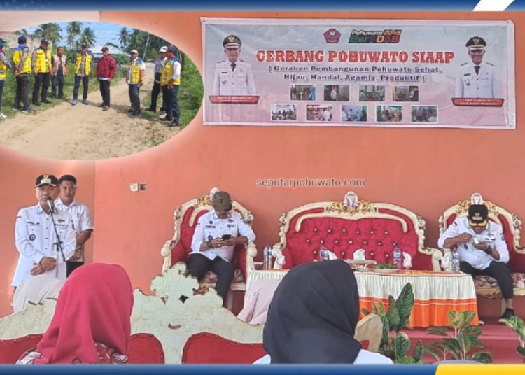 Bupati Pohuwato Saipul A. Mbuinga saat menghadiri kegiatan Gerbang Pohuwato SIAAP (Gerakan Pembangunan Pohuwato Sehat, Hijau, Handal, Agamis, dan Produktif) di Aula Kantor Camat Dengilo, Selasa (16/12/2025).