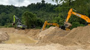 Masuki Hari Ke-3, YR Team Tancap Gas Normalisasi Sungai Hulawa, 5 Alat Berat Dikerahkan