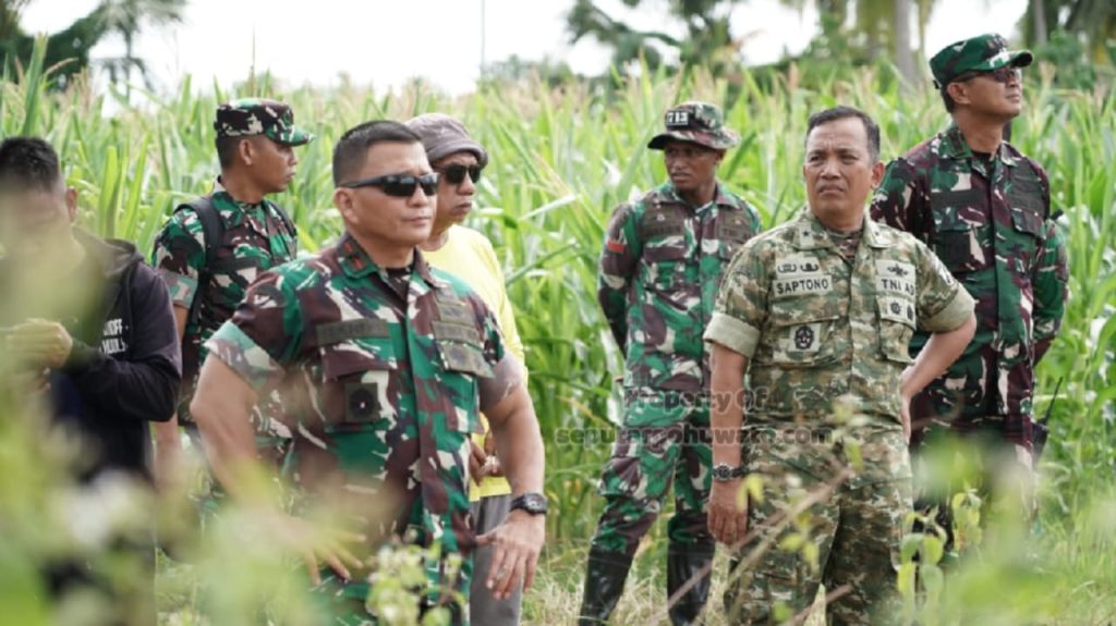 Danrem 133/Nani Wartabone Dampingi Kapoksahli Pangdam XIII/Merdeka Tinjau Proyek Cetak Sawah di Pohuwato