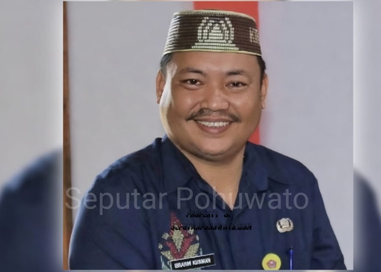 Kepala Dinas Perindustrian, Perdagangan, Koperasi dan UKM (Perindagkop UKM) Pohuwato, Ibrahim Kiraman. (Sumber Foto: FB)