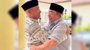 Hangatnya Silaturahmi Lebaran, Bupati Saipul Mbuinga Disambut Langsung Walikota Adhan Dambea