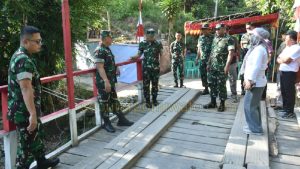 Putus Keterisolasian Desa! Danrem 133/NW Resmikan Pembangunan Jembatan Strategis di Telaga Biru