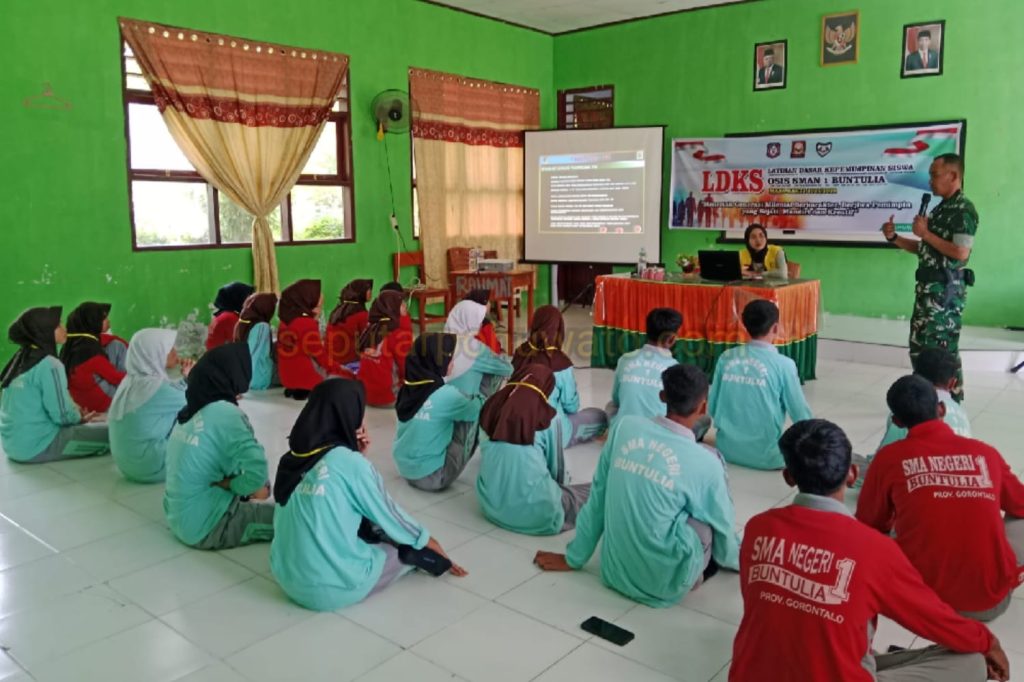 Bentuk Karakter Generasi Muda, Kodim 1313/Phw Gelar LDKS di SMA Negeri 1 Buntulia