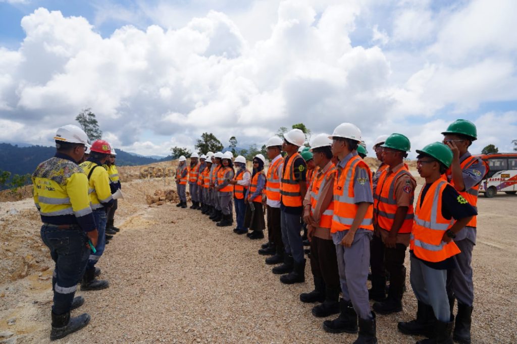 Lewat Program Merdeka Mengajar, SMKN 1 Dengilo Kunjungi Pani Gold Mine untuk Kenali Operasi Pertambangan