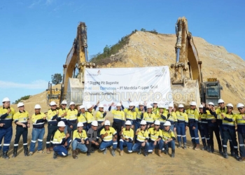 Digging Pit Baganite Pani Gold Operations. (Sumber Foto: PT Merdeka Cooper Gold)
