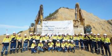 Digging Pit Baganite Pani Gold Operations. (Sumber Foto: PT Merdeka Cooper Gold)