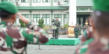 Kepala Staf Korem (Kasrem) 133/NW Kolonel Inf Parsaoran Sirait, ketika bertindak sebagai Inspektur Upacara Bendera 17-an Bulan Mei 2026, Senin (18/06/2026).