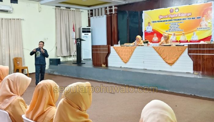 Jadi Pemateri, Sekdis Kominfo Pohuwato Ungkap Dampak Gadget pada Anak, Mata Merah hingga Kurang Istirahat