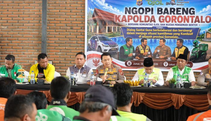 Ngopi Bareng Pengemudi Bentor dan Ojol, Kapolda Gorontalo Siap Carikan Solusi Permasalahan di Lapangan